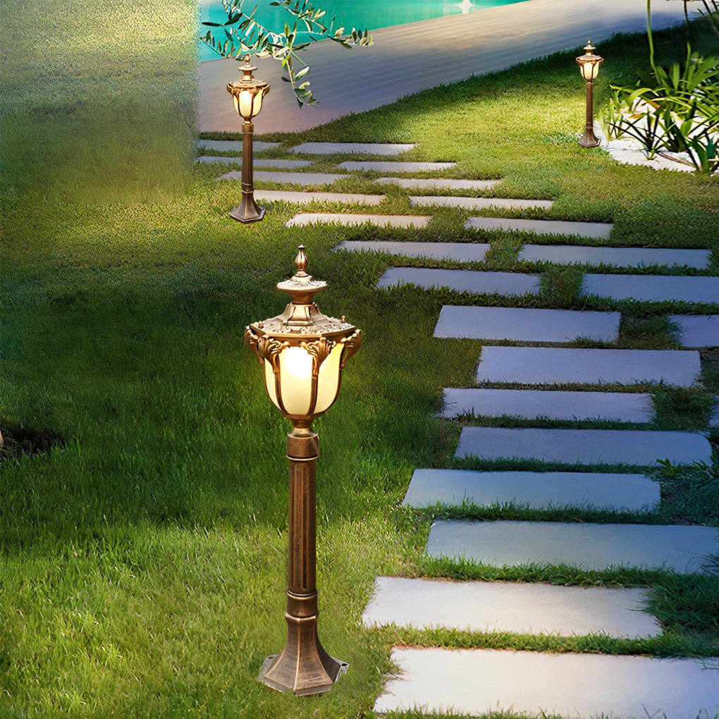 Traditional European-Style LED Outdoor Pathway Lamp Post - Durable & Waterproof