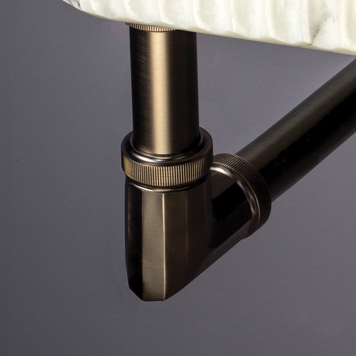 Fluted Lumbre Sink paired with Elemental Facet Wall Unit