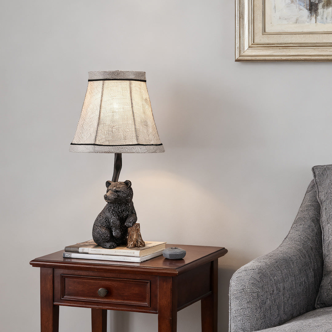 Resin Table Lamp European-Style Elegant Bear Stylish Decorative Light
