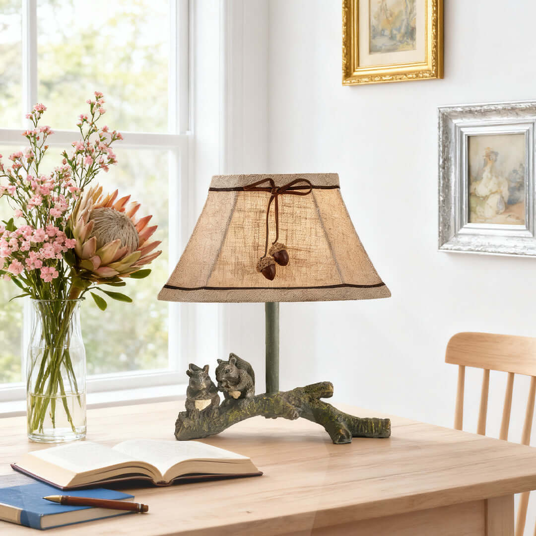 Squirrel Table Lamp French Style Resin Decorative Atmosphere Light